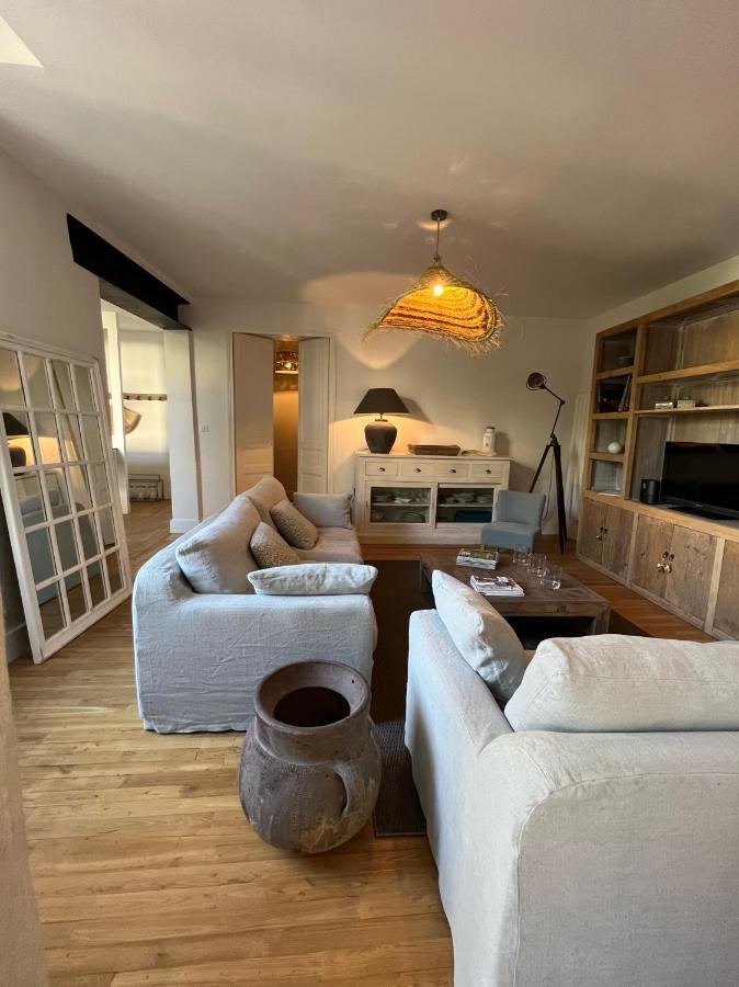 Luxe Et Charme - Le Carre Saint-Silain - Meuble De Tourisme 3 Etoiles Apartment Perigueux Bagian luar foto