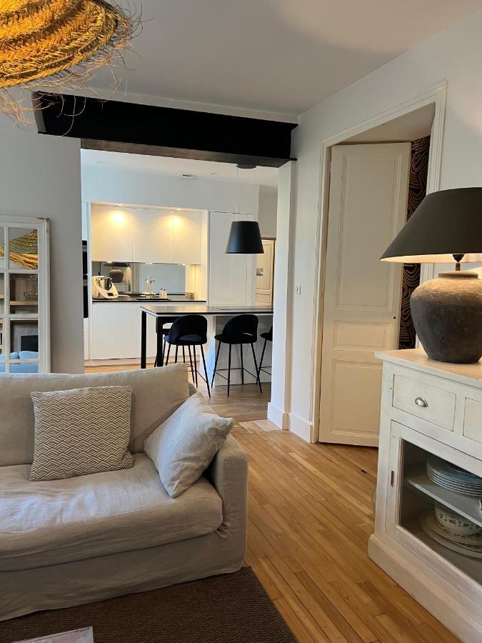 Luxe Et Charme - Le Carre Saint-Silain - Meuble De Tourisme 3 Etoiles Apartment Perigueux Bagian luar foto